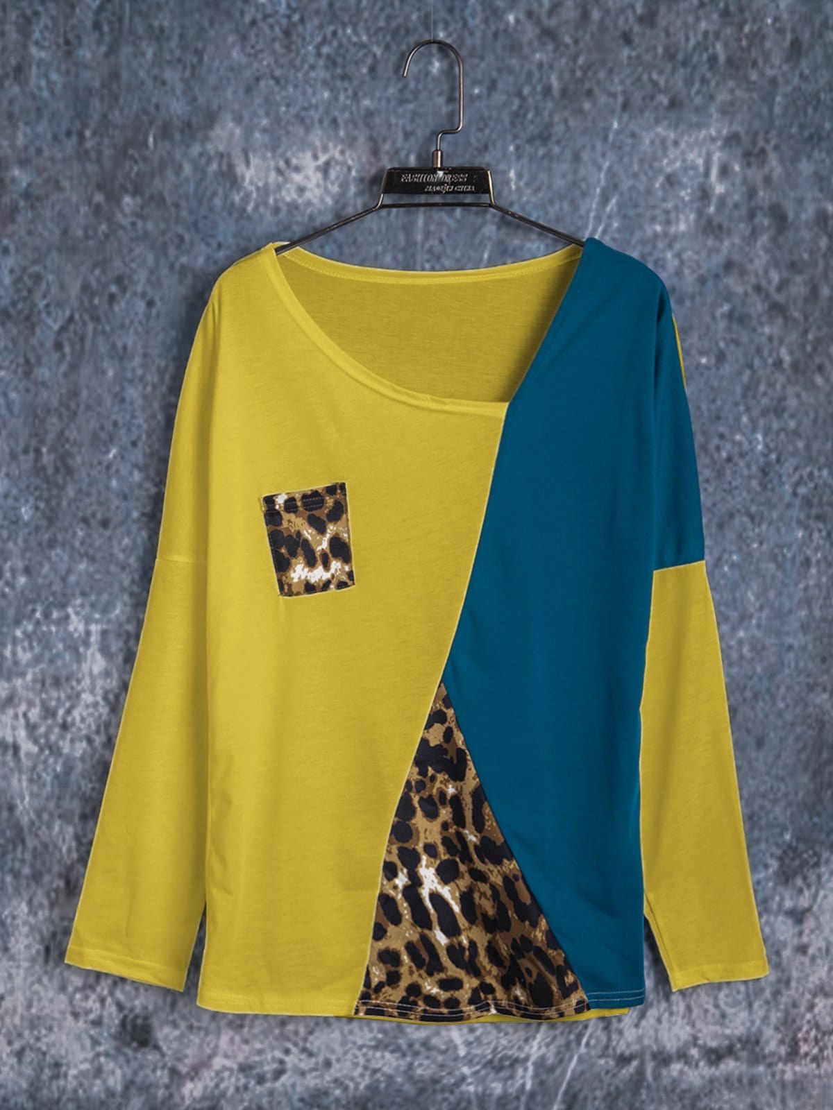 T-shirts Long Sleeve Cotton Leopard Print Asymmetric T-Shirts