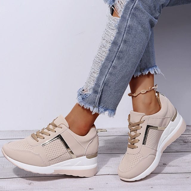 Sneakers 2021 Vulcanized Wees Hollow Breathable Mesh Casual Women Slip on Lace-up Loafers New Sneakers